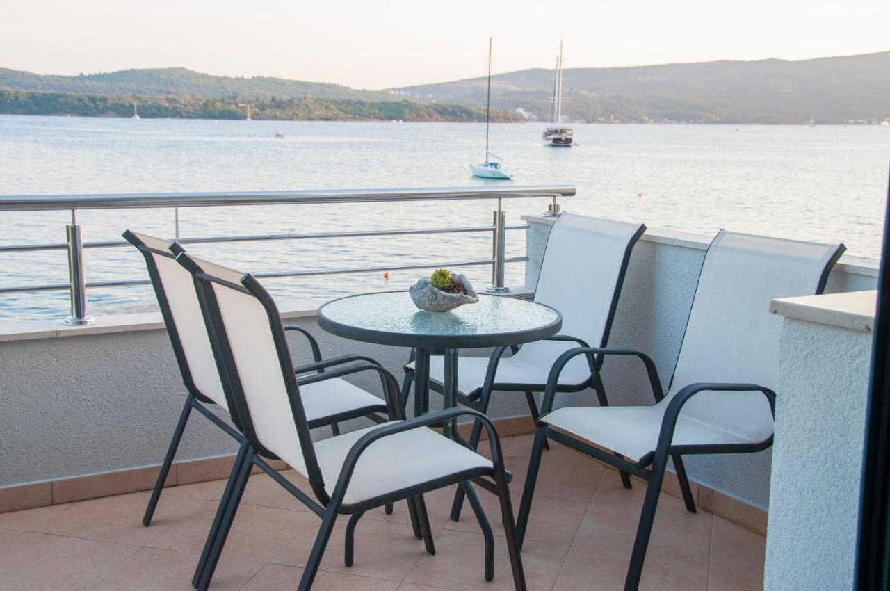 Beach Apartments Tivat Exterior foto